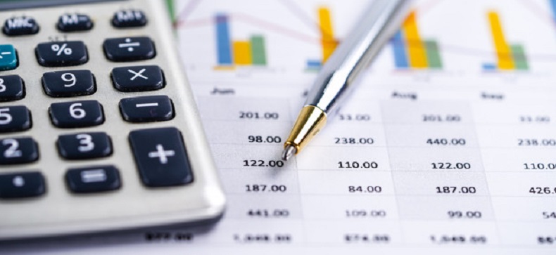 How to Pay off Debt and Save Money at the Same Time